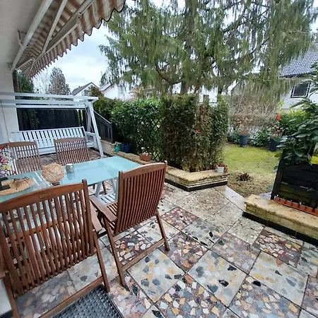 88qm Nahe Stuttgarter Flughafen Apartment *
